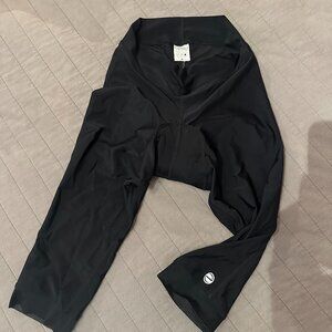 Women's Cycling Capri Tights - Black, Size Medium
